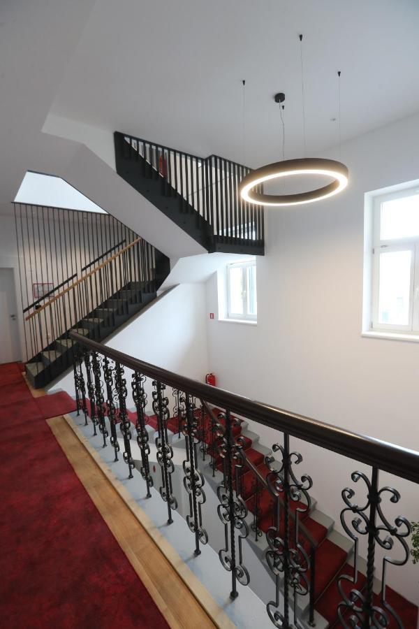 Hotel Belmur Мурска Собота Екстериор снимка